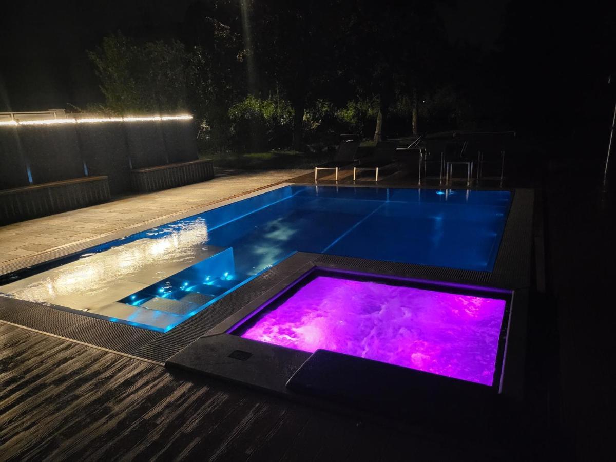 Royal Suite Parma Con Piscine Calda E Fredda Exterior foto